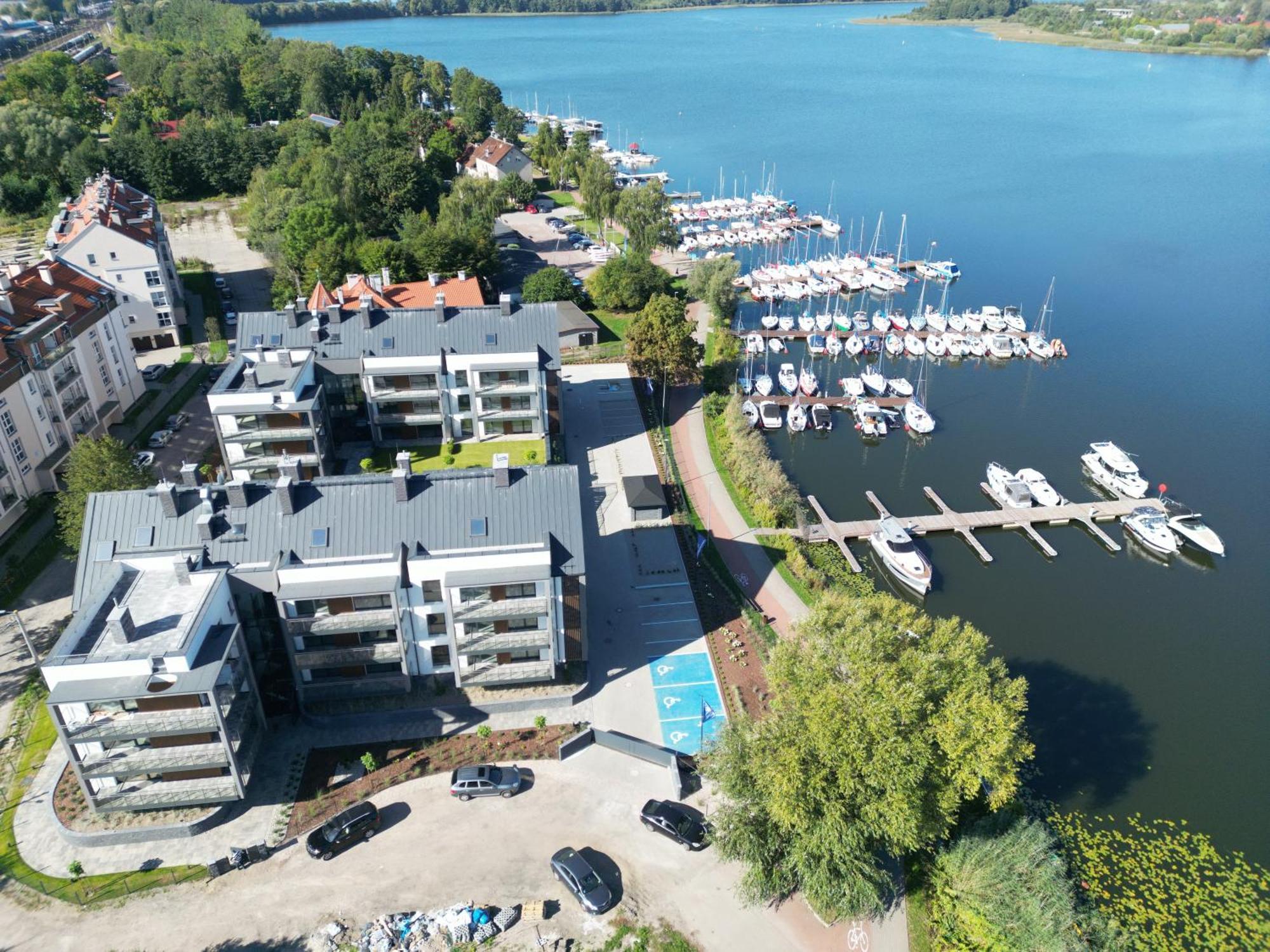 Marina Ostroda - 80 Metrow Luksusu Z Widokiem Na Jezioro Exterior photo